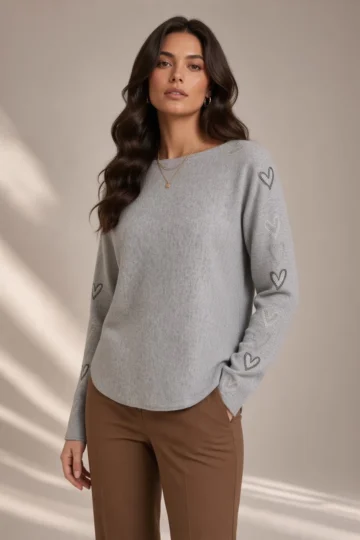 4662 MAGLIA DONNA CON STRASS A CUORE LUNGO LE BRACCIA.TESSUTO IN MISTO VISCOSA VESTIBILITA' MORBIDA - immagine 2