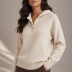 5337 MAGLIA CON CAPPUCCIO/STRASS E BOTTONI TESSUTO IN MISTO VISCOSA.VESTIBILITA' MORBIDA
