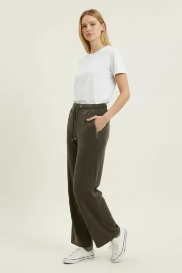 NJ45 PANTALONE DONNA GAMBA LARGA.ELASTICO IN VITA E COULISSE.MOLTO CONFORTEVOLE.VESTIBILITA' MORBIDA.TESSUTO IN MISTO RAYON - immagine 2